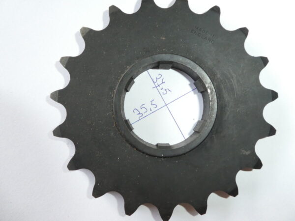 Burman  gearbox sprocket 19 t. - Image 3